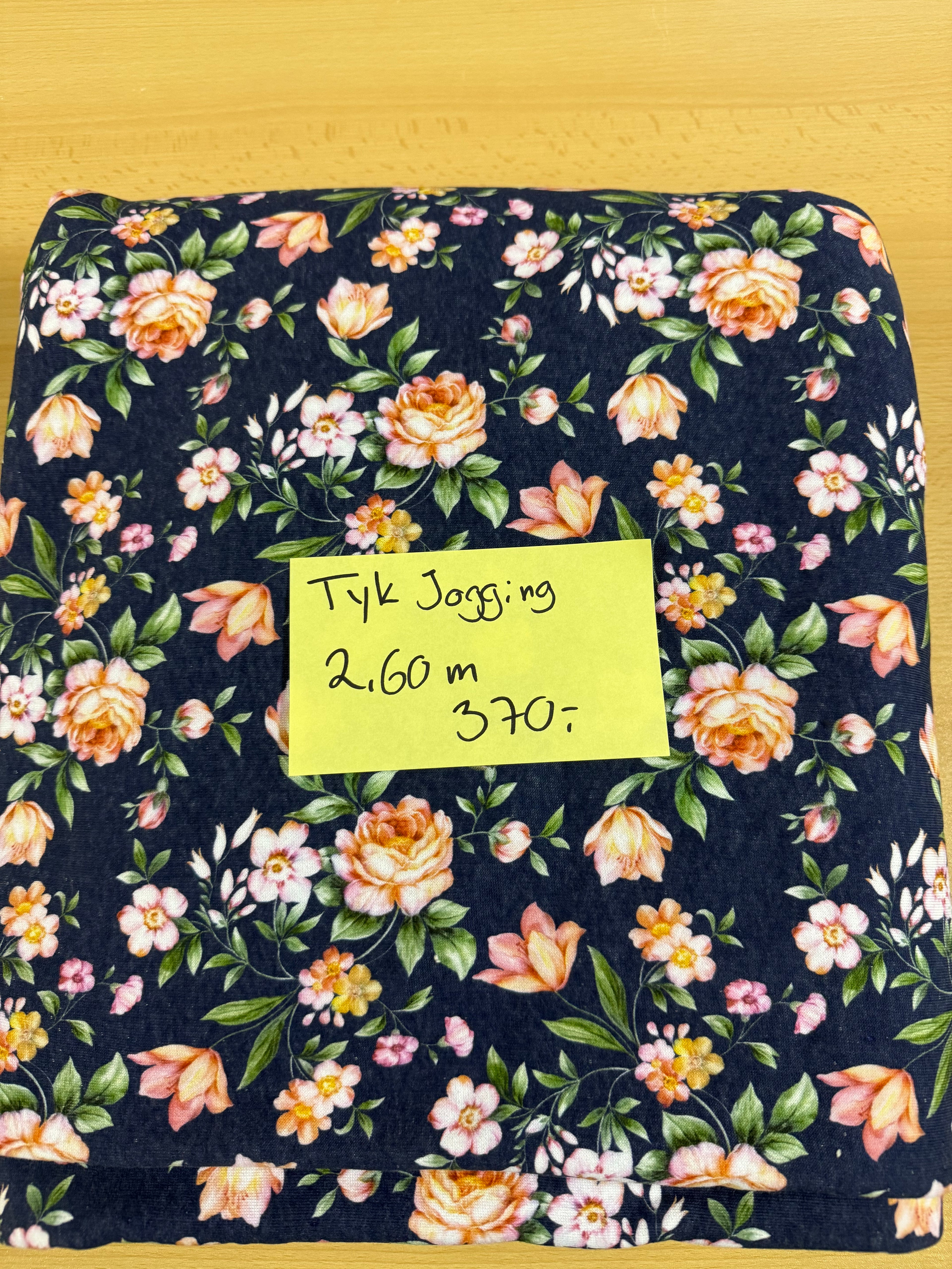 REST 2,6 m- tyk jogging blomster på navy baggrund